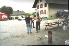fv2002_0010